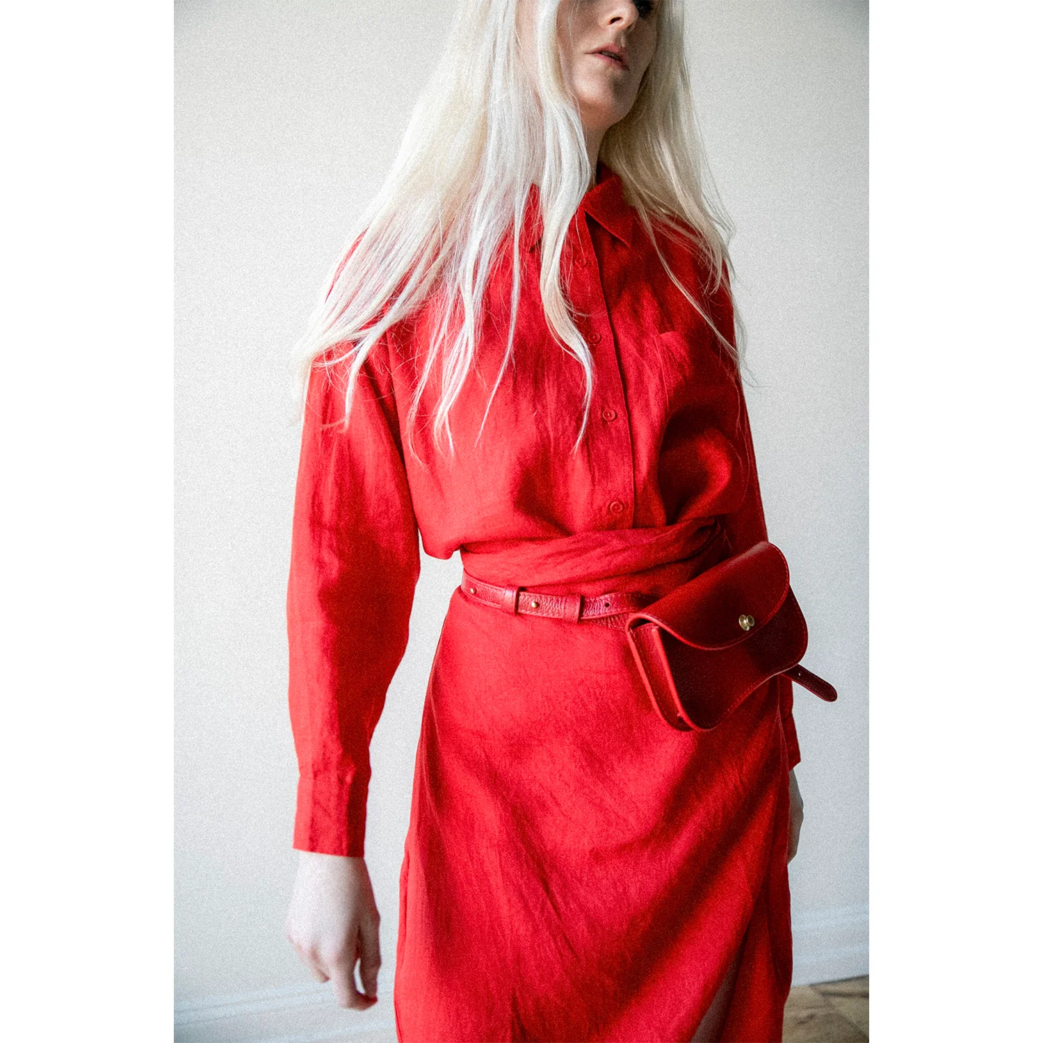 Lindquist Faba Bag in Carmine - Image 4