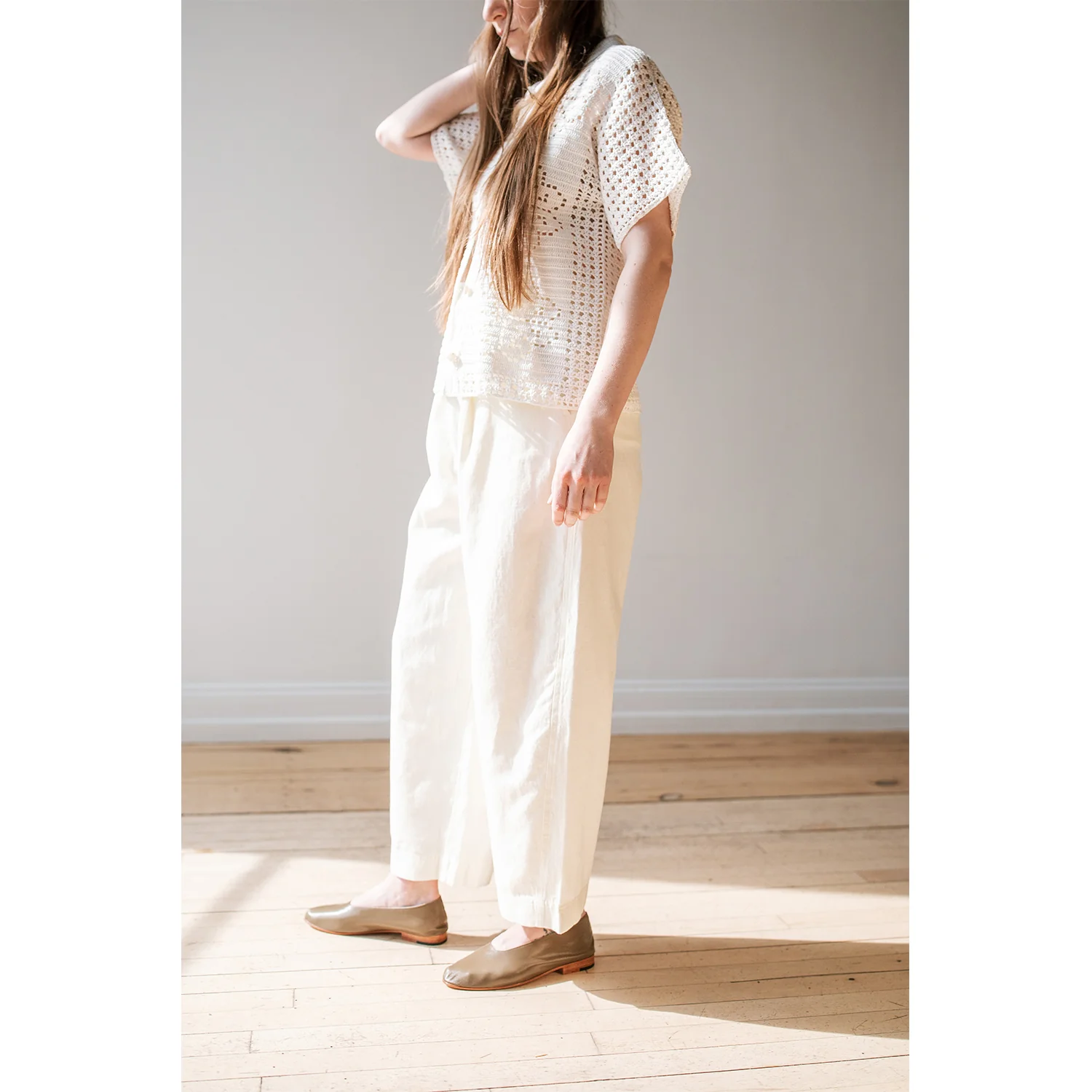 Apiece Apart Bari Cropped Trouser in Cream - Image 6