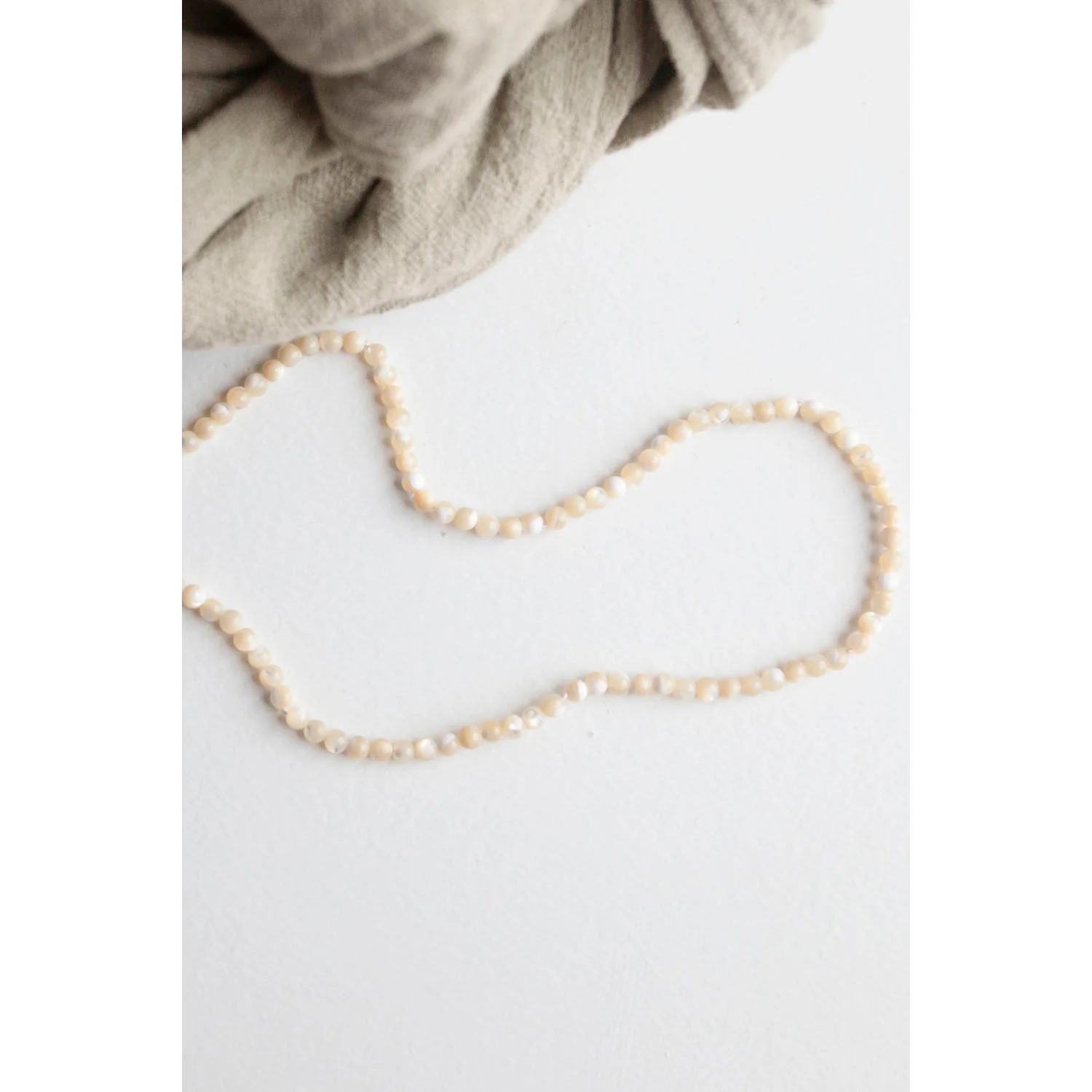 Beatrice Valenzuela Round Mother of Pearl Necklace - Image 3