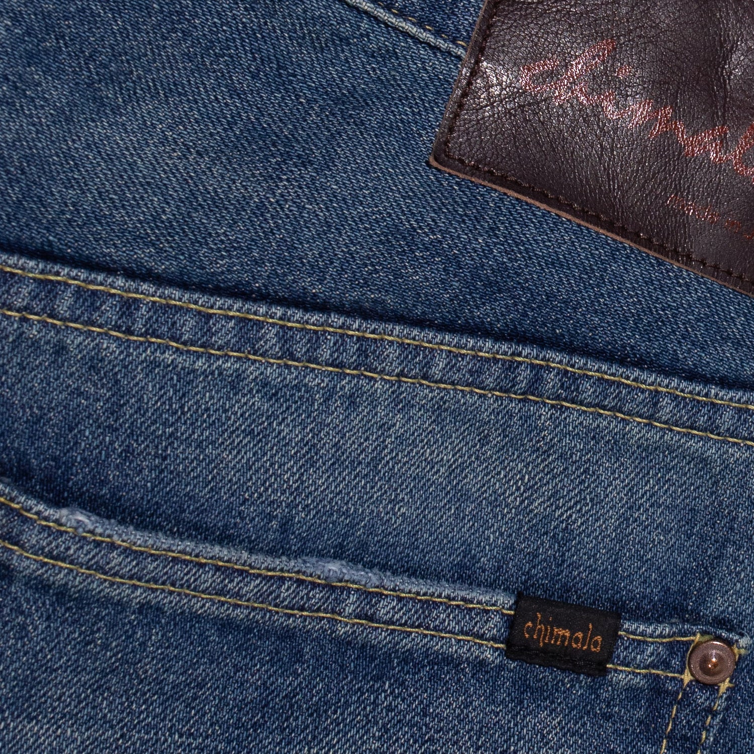 Chimala Narrow Straight Cut in Dark Wash - Image 4