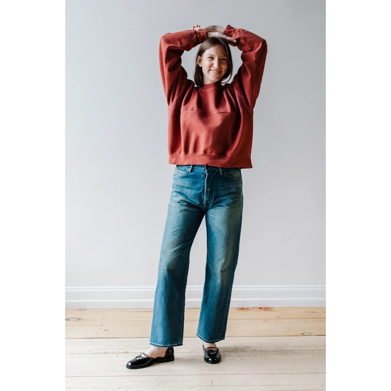 Chimala Narrow Straight Cut in Dark Wash - Image 8
