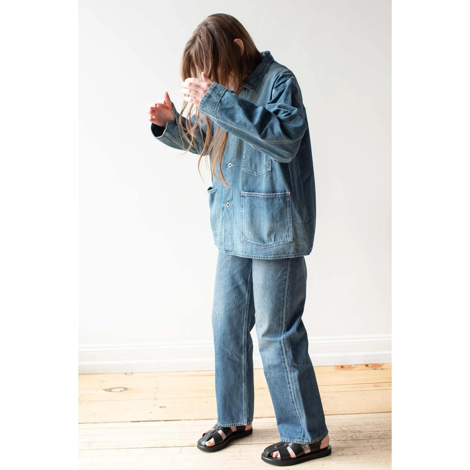Chimala Narrow Straight Cut in Medium Wash - Image 7