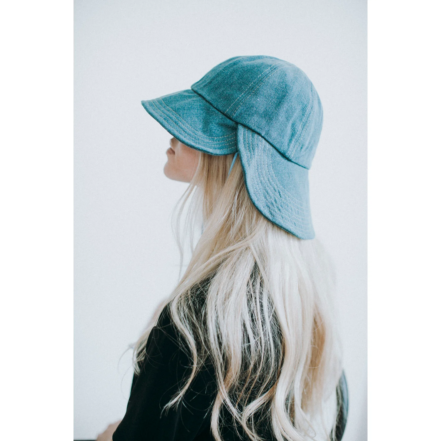 Hansel from Basel Tulip Bucket Hat in Denim - Image 4