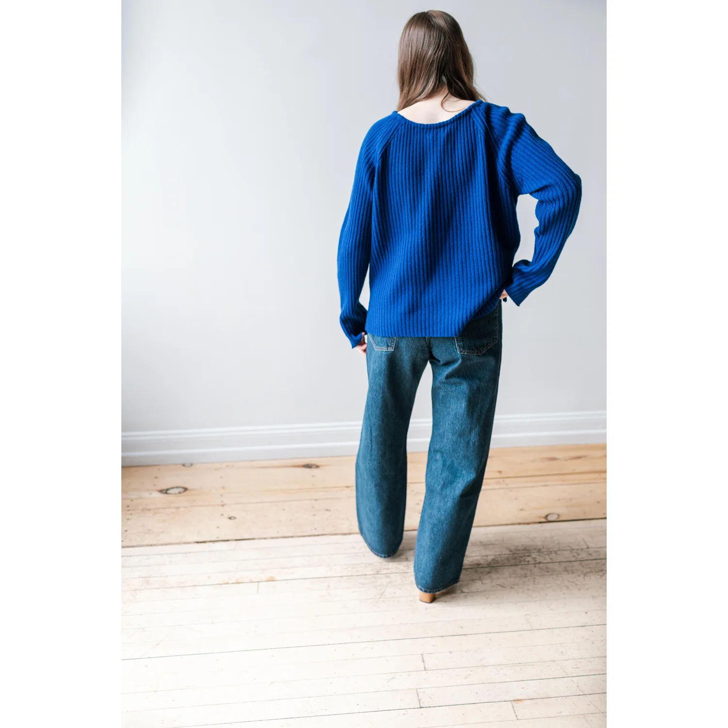 Hope Criss Jeans in Dark Indigo Wash - Image 15