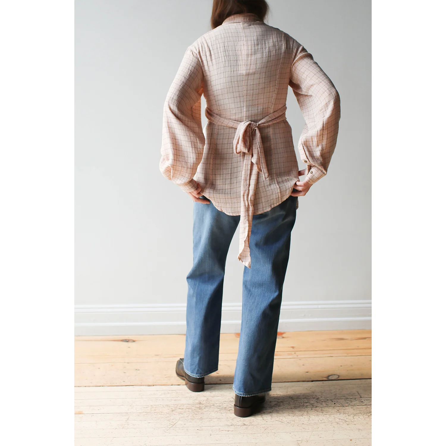 Hope Twisty Shirt in Airy Pink Check - Image 7