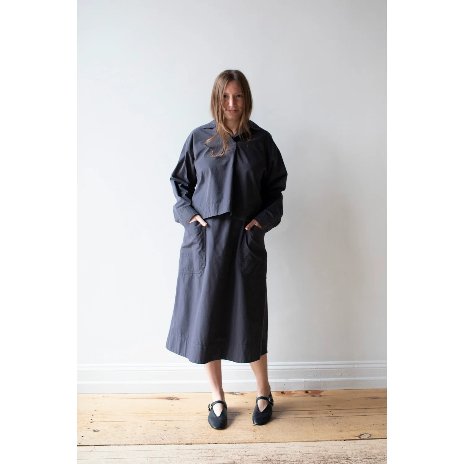 MHL. Patch Pocket Skirt in Slate Blue Washed Cotton Poplin - Image 4