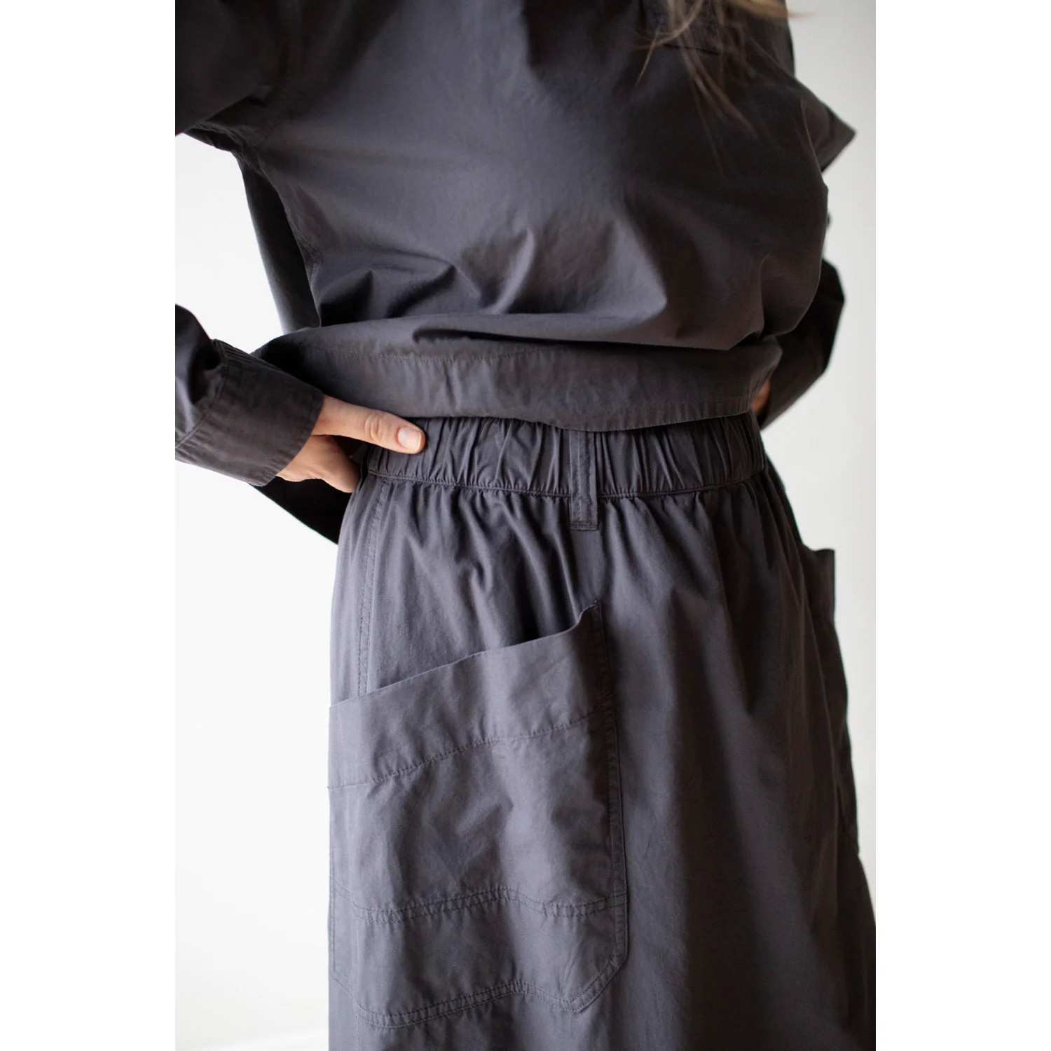 MHL. Patch Pocket Skirt in Slate Blue Washed Cotton Poplin - Image 5