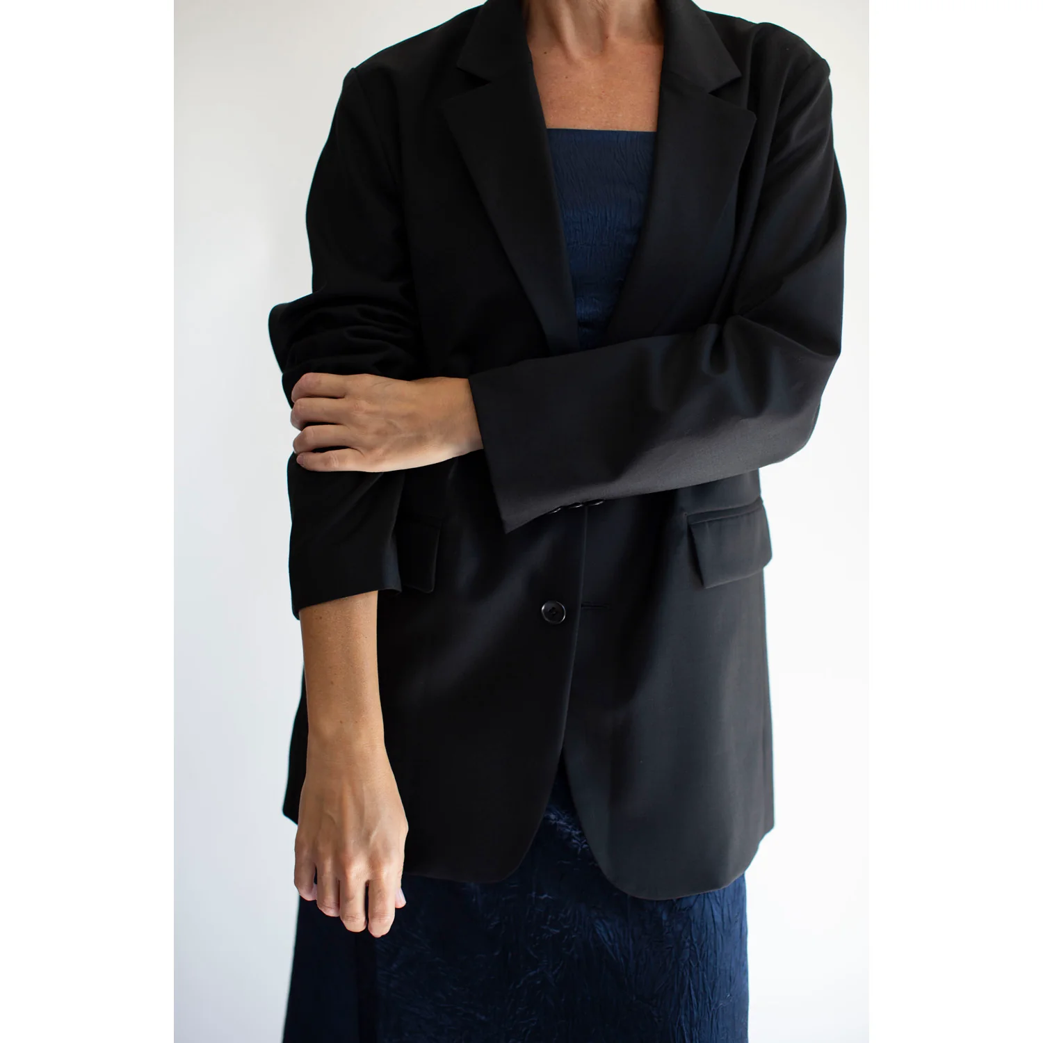 Nicholson & Nicholson Freda Jacket in Black - Image 5