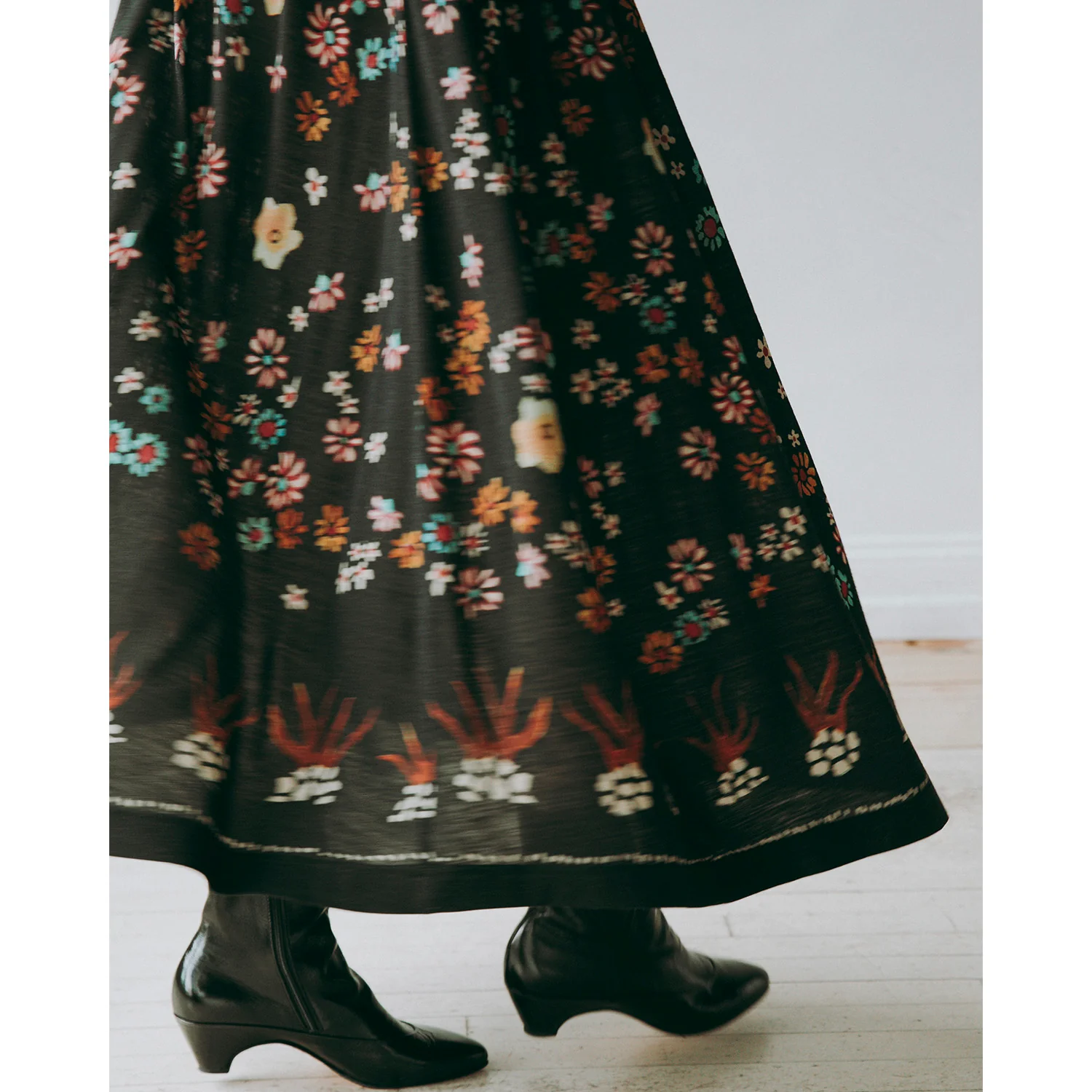 Anntian Wool Jersey Skirt in Print 3B-Boiled Wool - Image 8