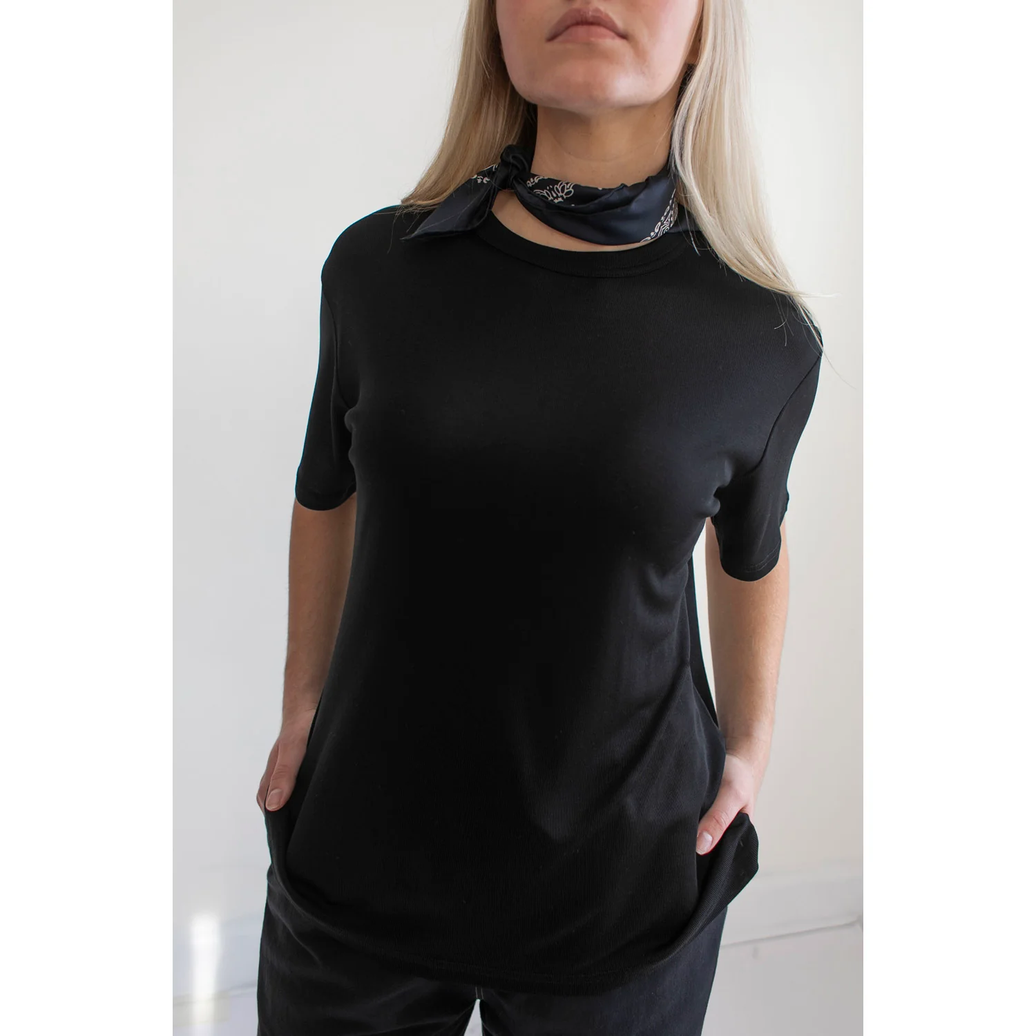 Studio Nicholson Rond T-Shirt in Black - Image 5