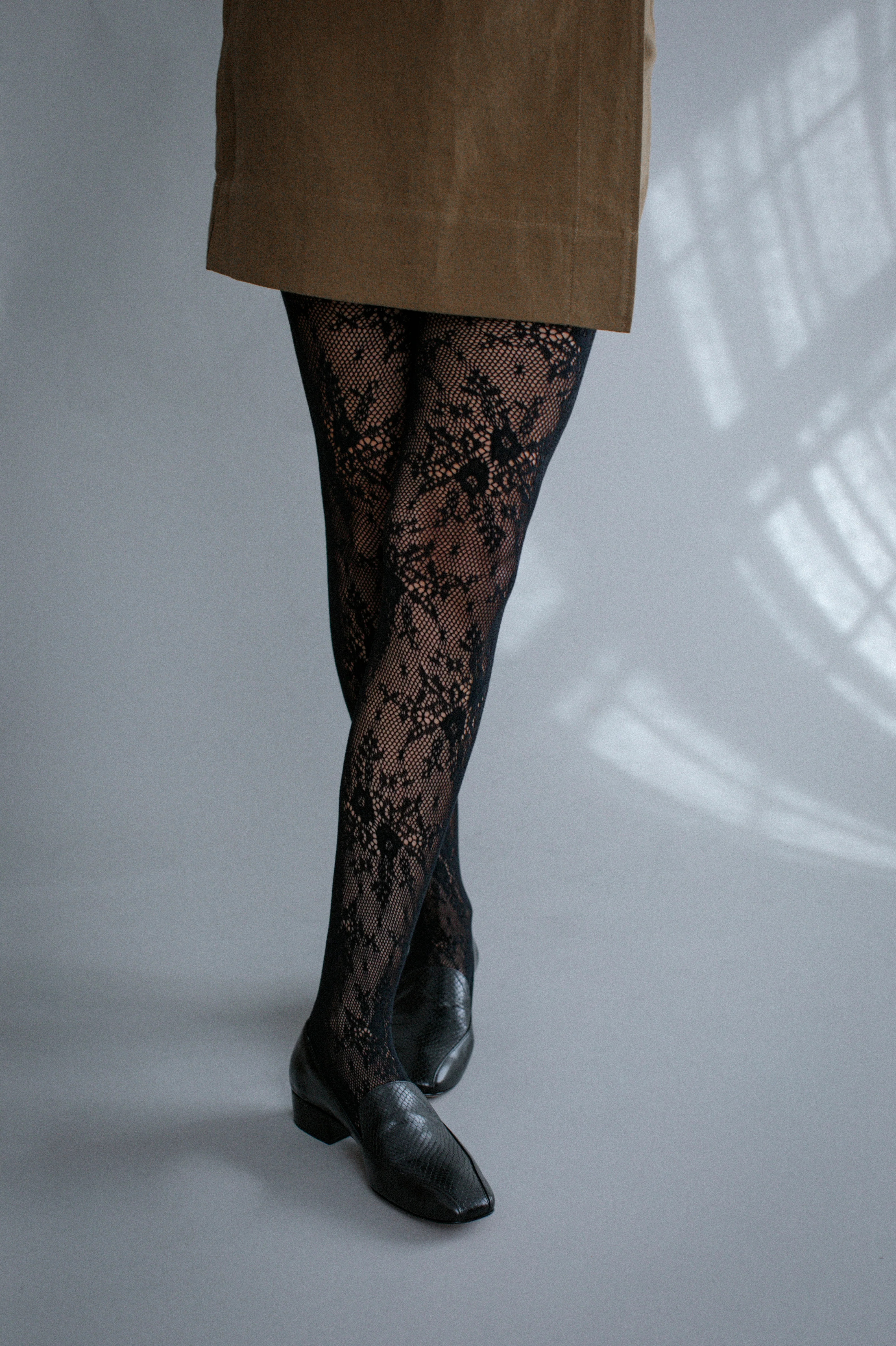 Swedish Stockings Rosa Lace Tights in Black - Image 6